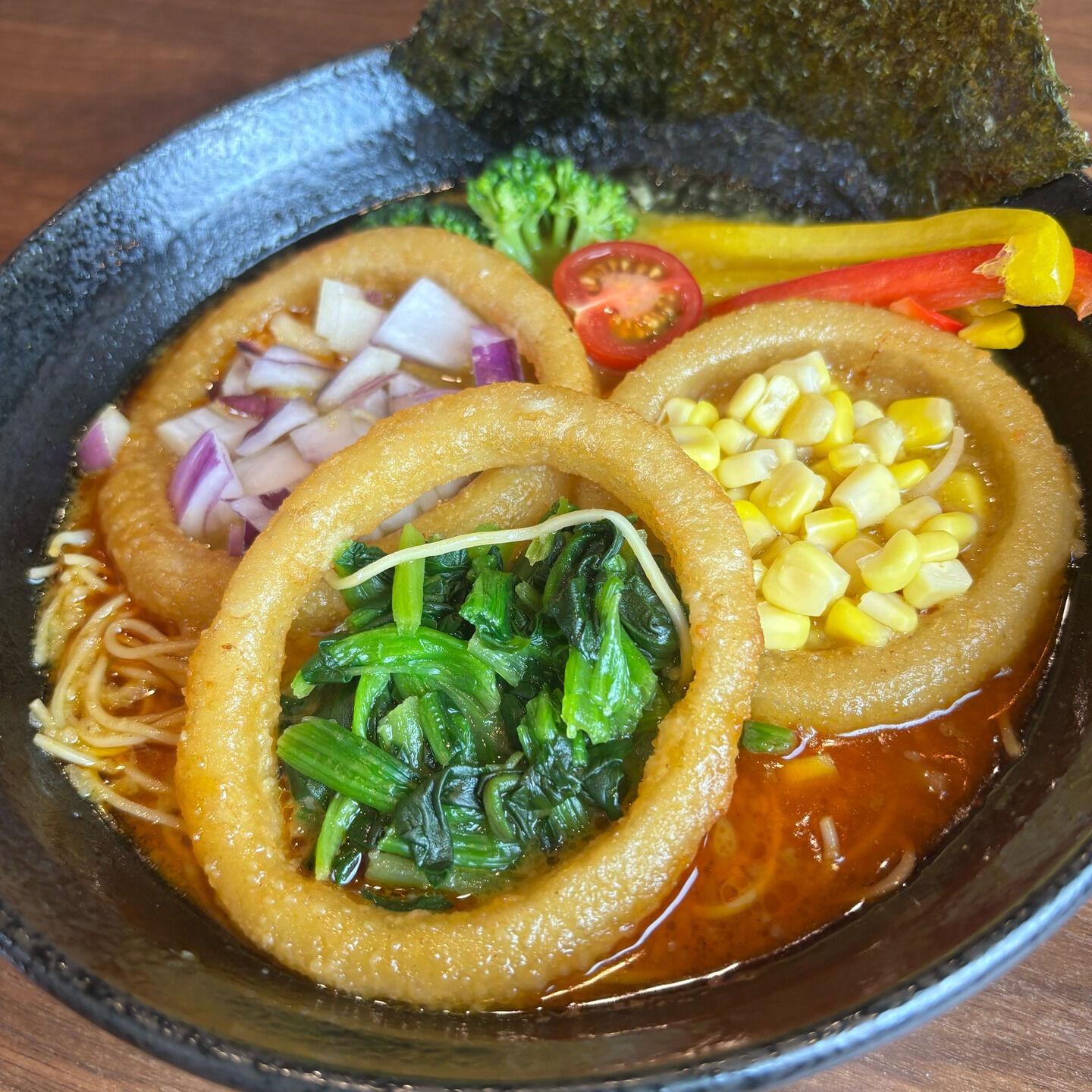 こんにちは、ラーメン愛好家の皆様！🍜暑さが続くこの季節、皆様